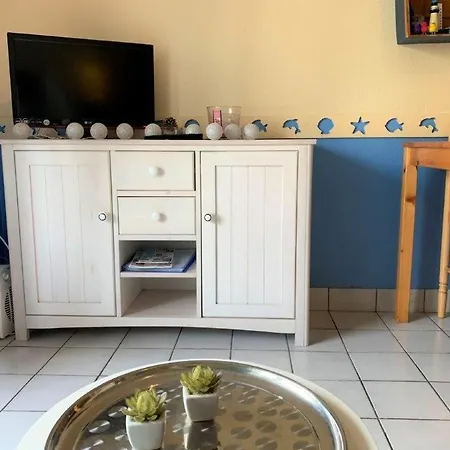 Georges De Didonne - A Petit Budget - Apartment Saint-Georges-de-Didonne